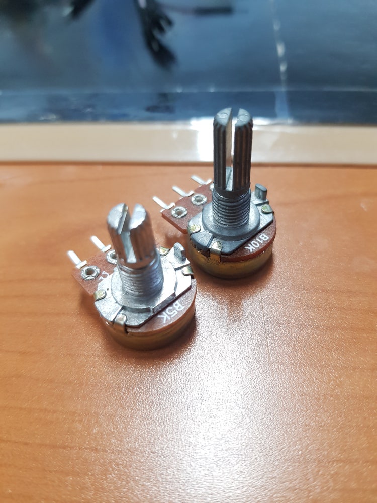 아두이노 가변저항 B10K랑 B5K 차이가 뭔가요? : 지식iN