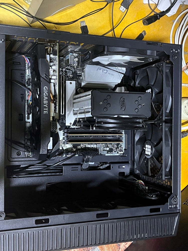이번에 1660Ti 중고 그래픽카드를 샀습니다. : 지식In