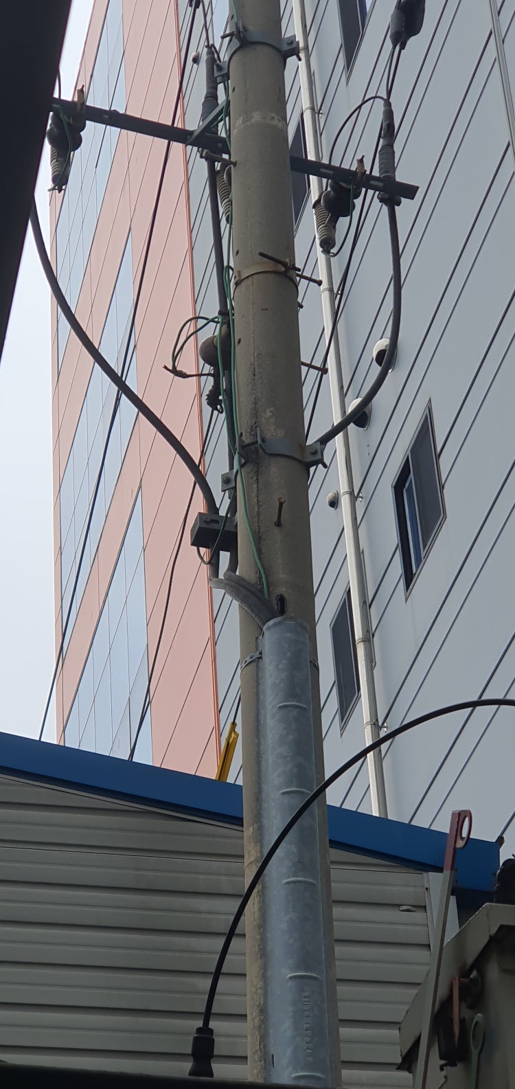 전봇대 특고압 인입구 관련 : 지식iN