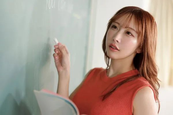 Phim Một Cô Giáo Tốt Bụng Lại Có Công Việc Làm Thêm Bí Mật Là “live Sex” Vlxx