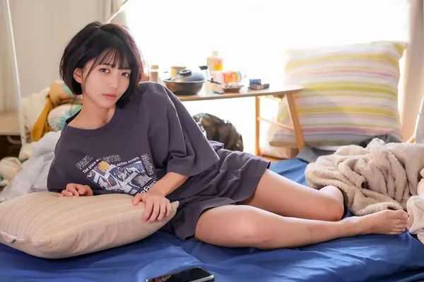 Phim Em Hotgirl Cạnh Nhà Cô Đơn Tìm Đến Tôi Như Một Người Người Yêu Qua Đường Vlxx