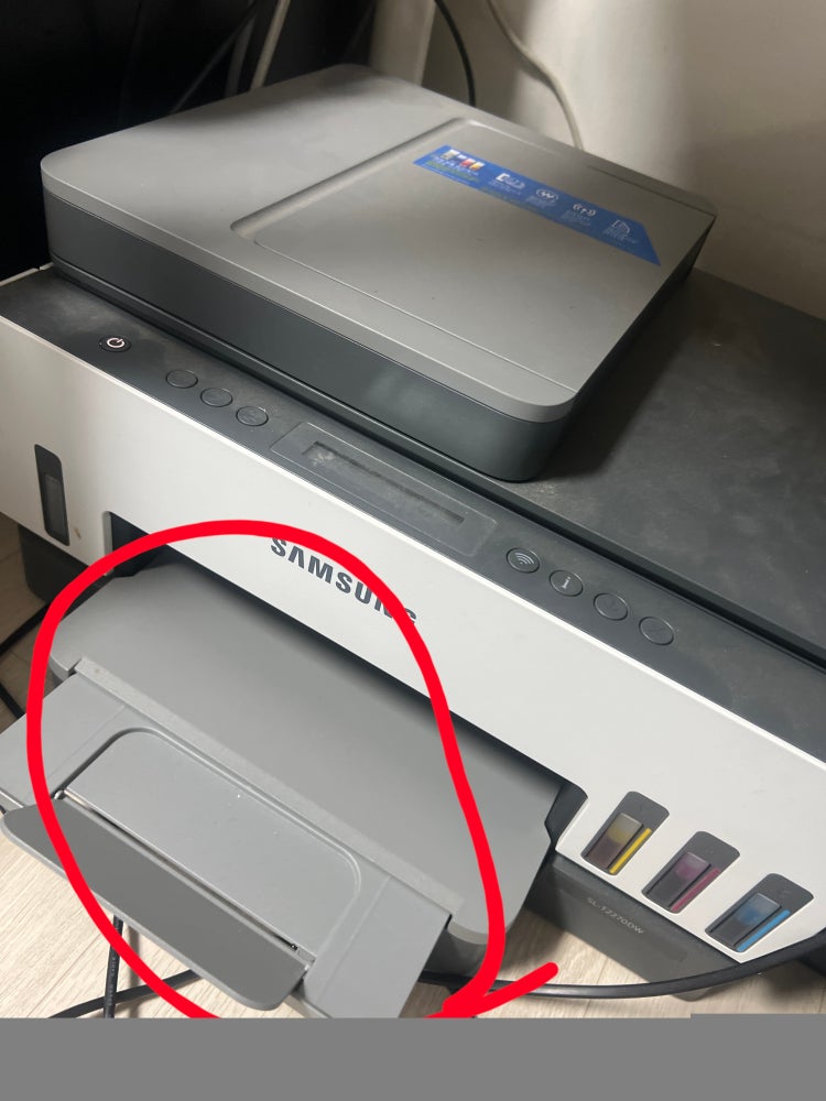 삼성 프린터기 질문 완전 급해요ㅠㅜ 종이가 없어서 넣어야 하는데 어디에 넣는건지
